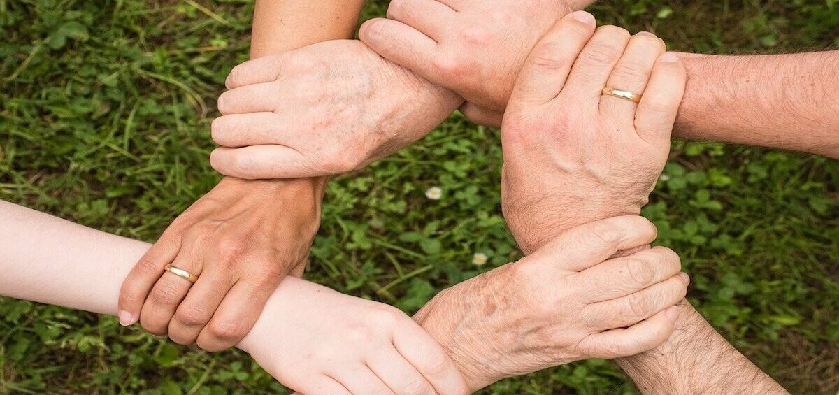 ricongiugimento familiare italia coppia mista